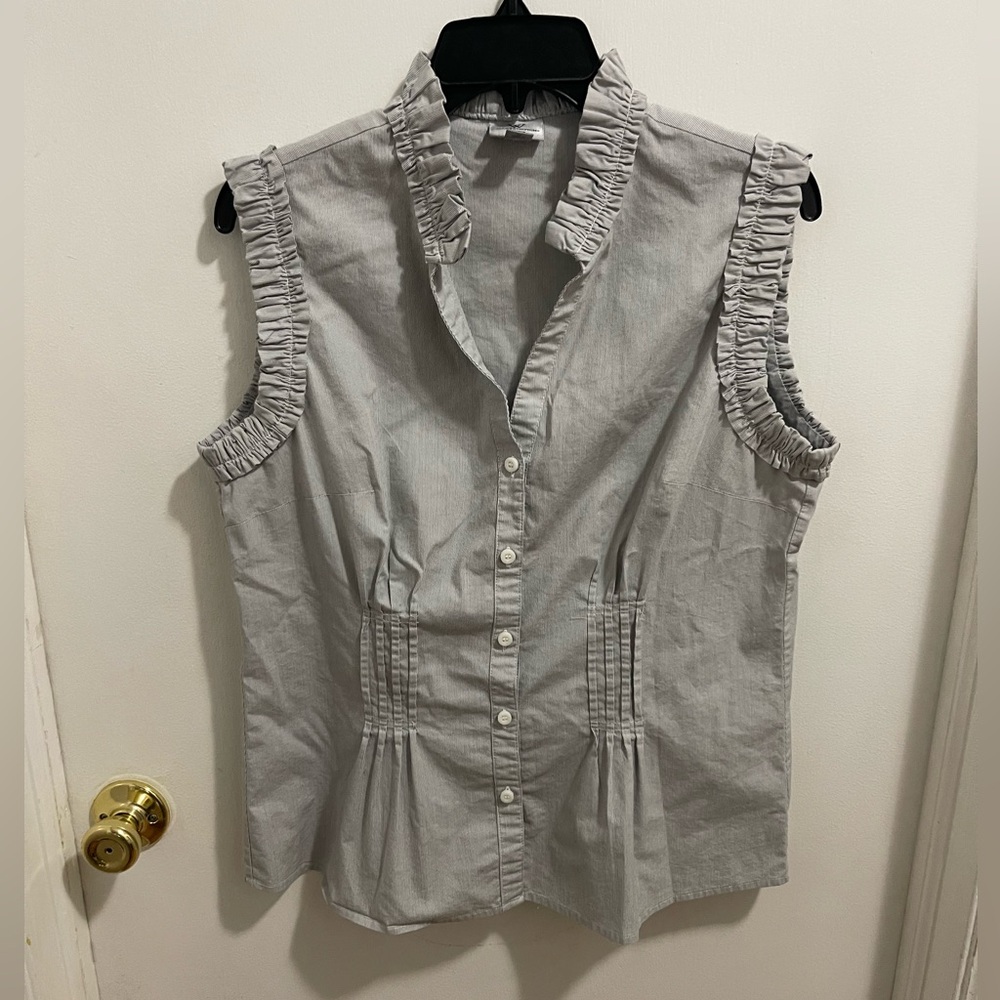 Worthington Sleeveless dress shirt